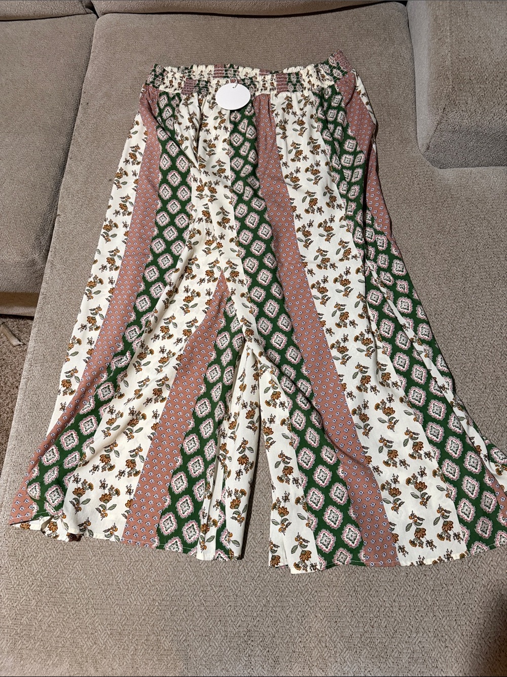 NWOT Umgee Wide Leg Pants in Cream, Green & Brown Floral Stripe